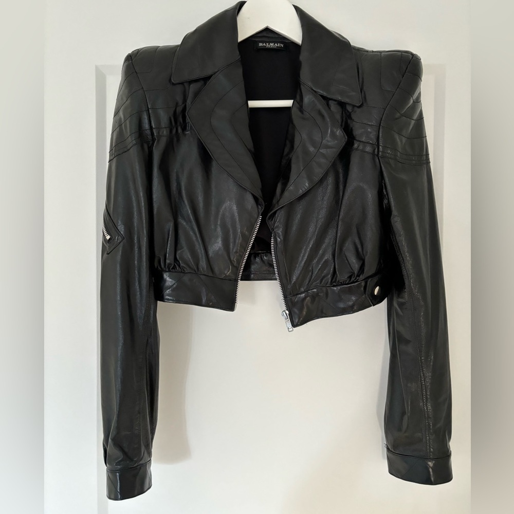 Balmain XXS cropped leather jacket with padded shoulders